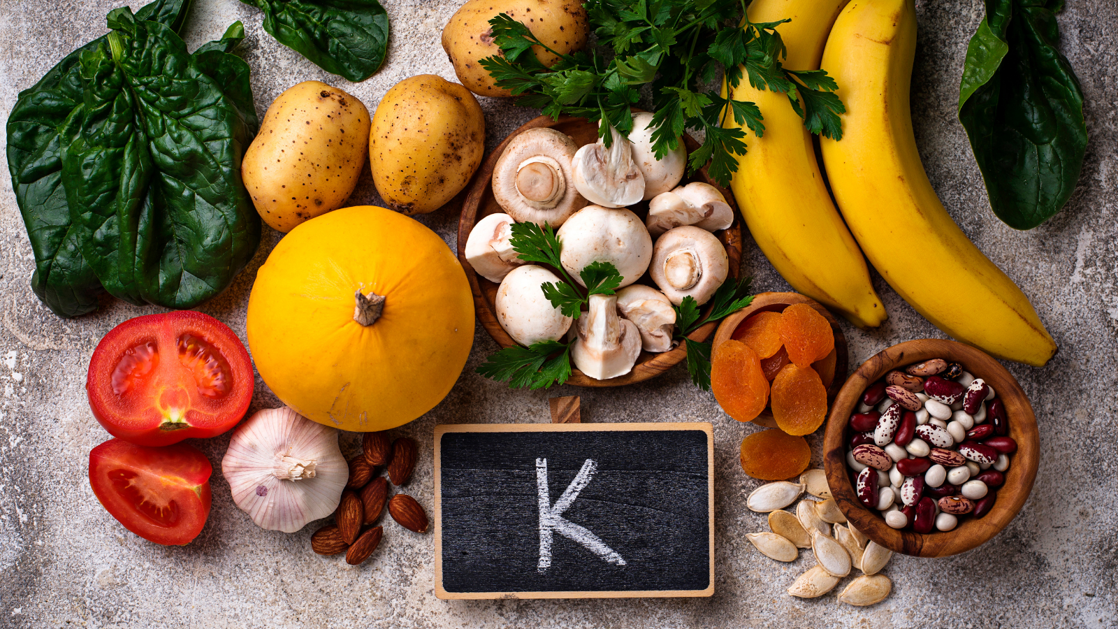 Người già bị chuột rút nên ăn gì? Thực phẩm giàu kali giúp giảm co cơ hiệu quả