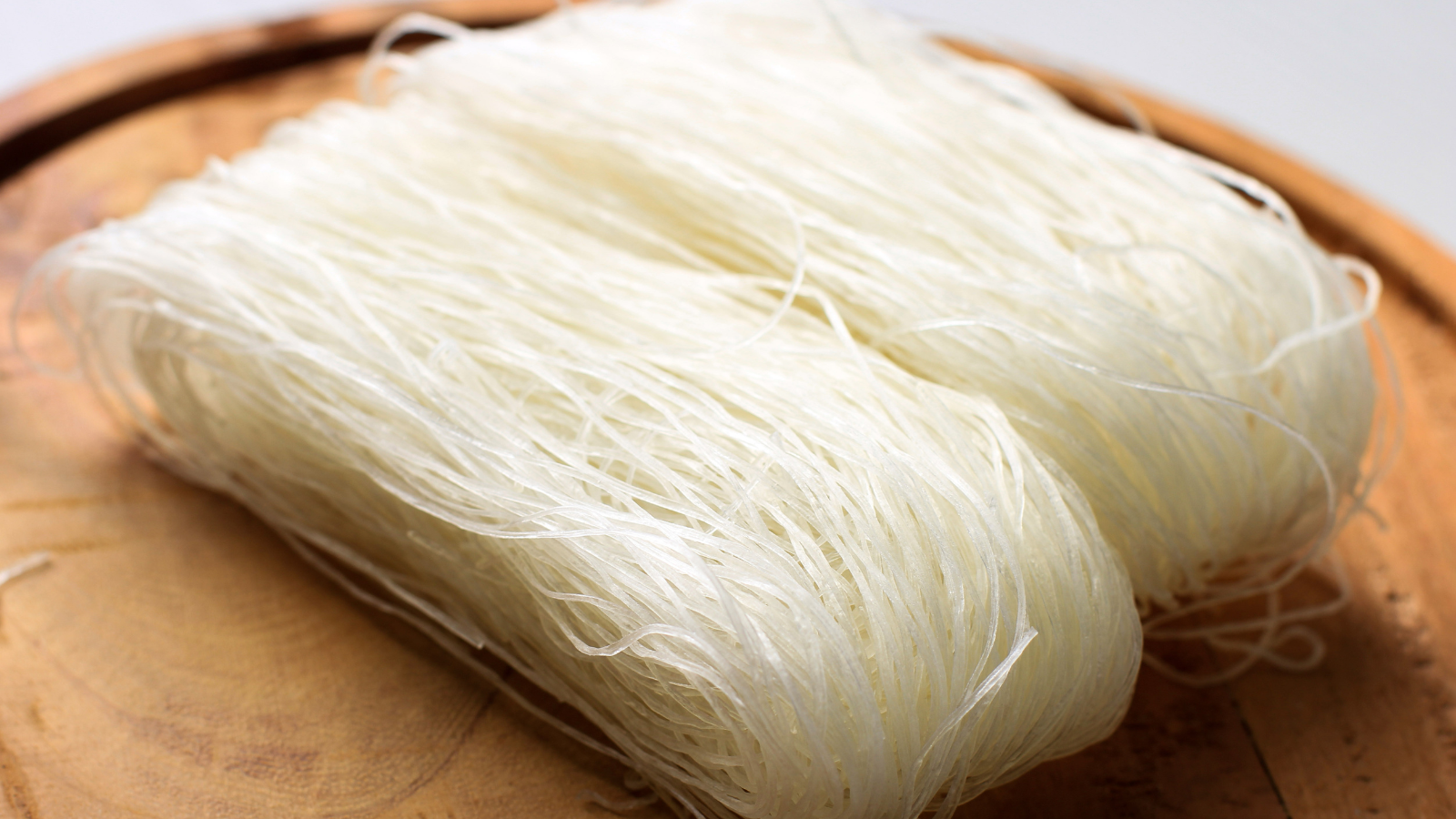 Người tiểu đường ăn miến được không là thắc mắc phổ biến trong chế độ ăn hằng ngày