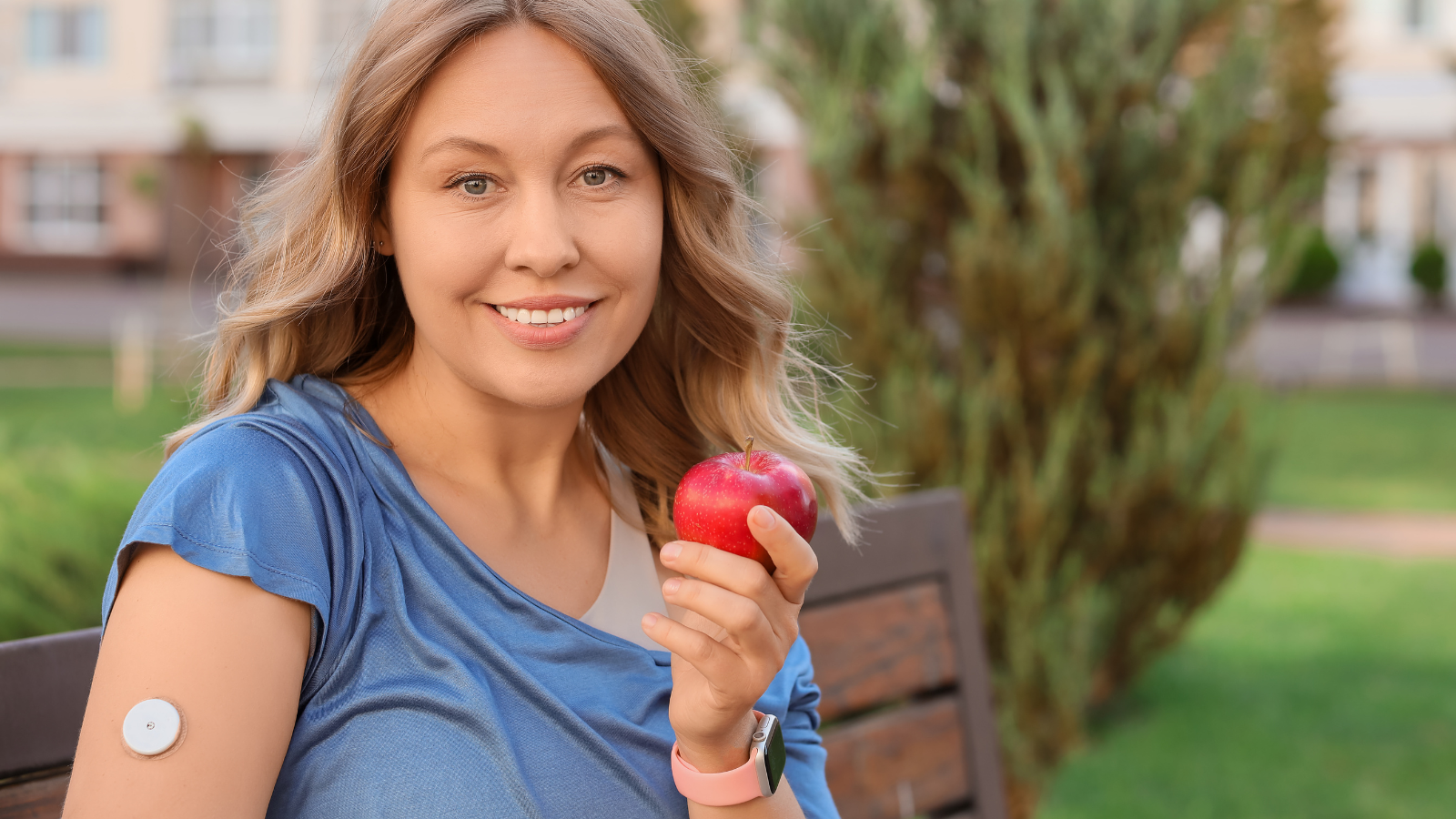 Người tiểu đường nên ăn táo nguyên vỏ để tận dụng tối đa chất xơ