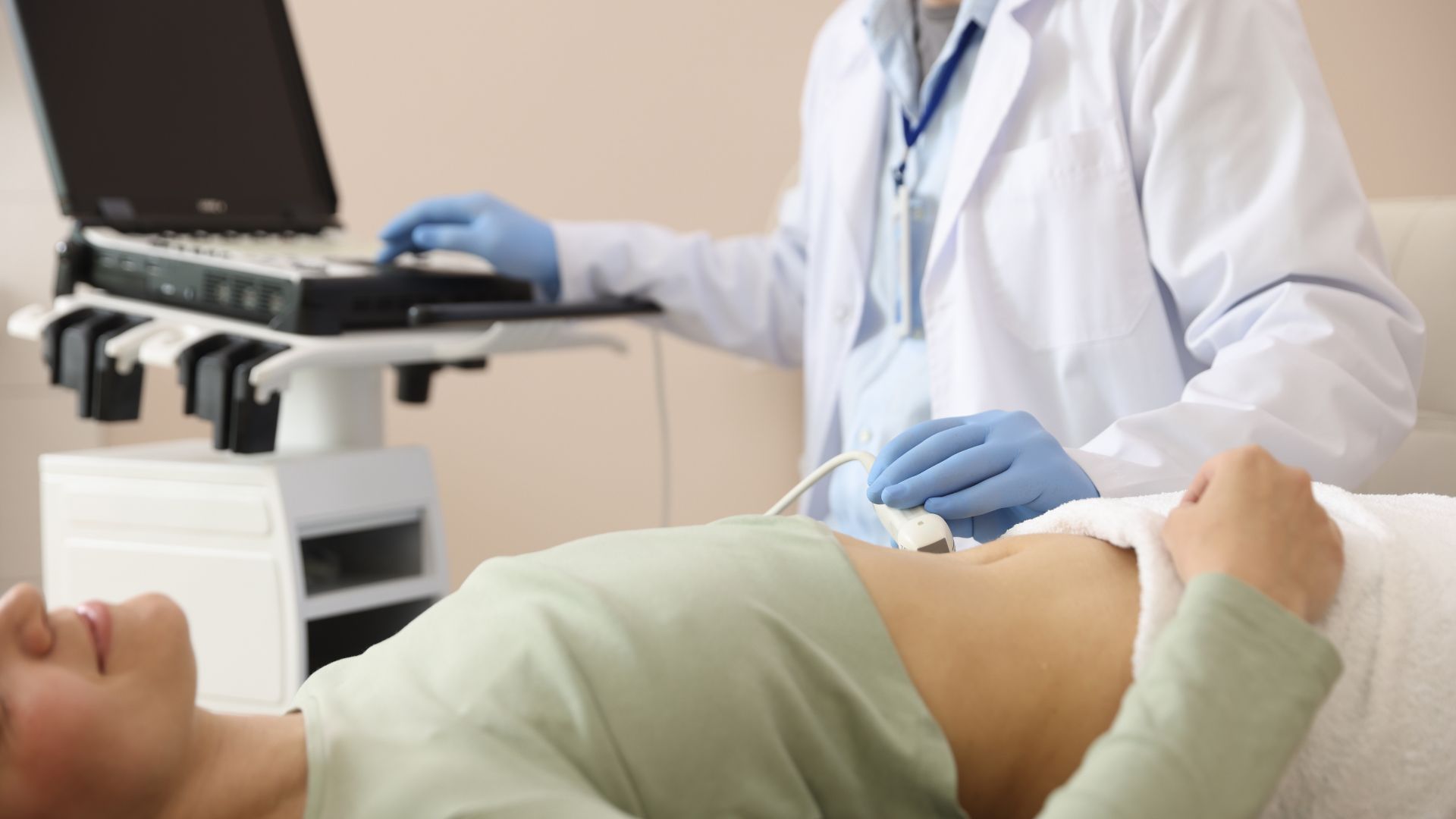 Siêu âm ổ bụng giúp phát hiện các ổ dịch bất thường trong lách