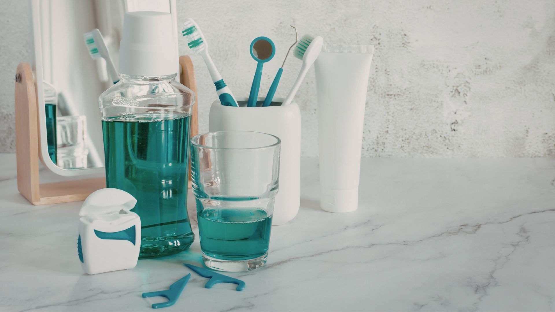 Vệ sinh răng miệng đúng cách giúp giảm mùi hôi và bảo vệ sức khỏe