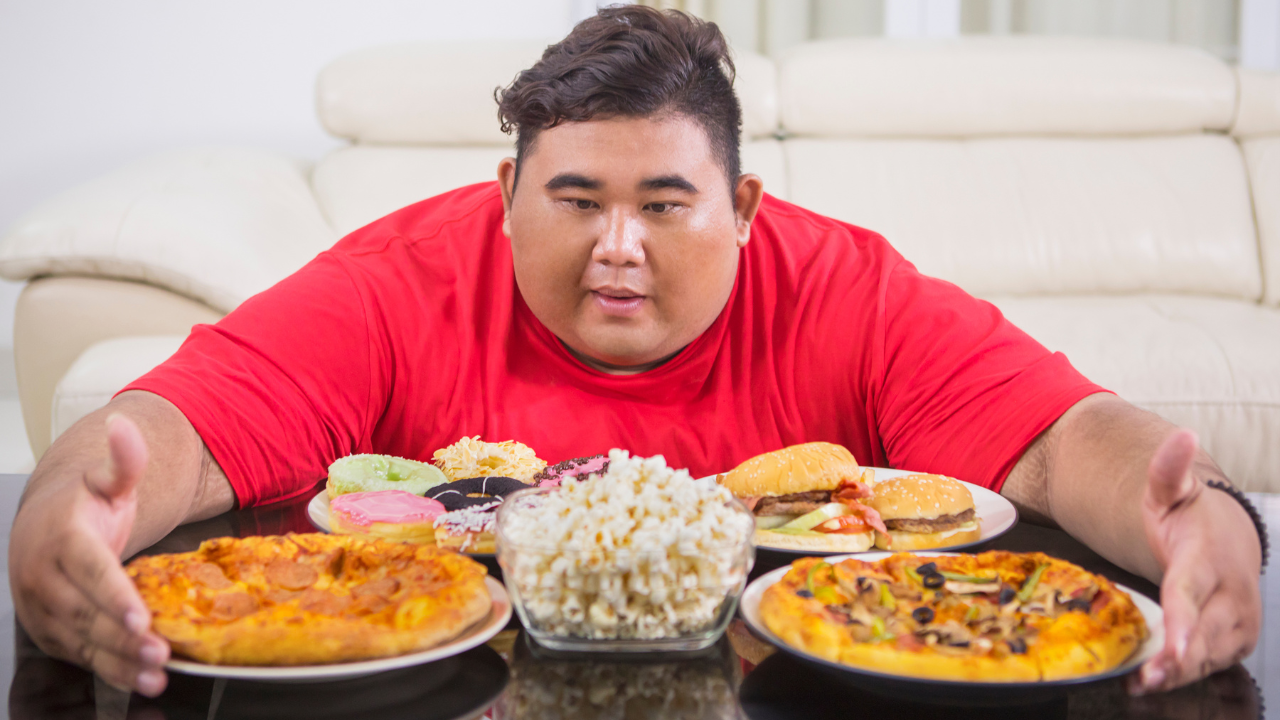 Chế độ ăn thực phẩm nhiều dầu mỡ làm tăng nguy cơ nhồi máu cơ tim