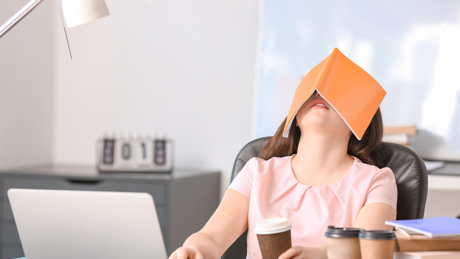 Người bị hạ kali máu có thể gặp yếu cơ, tim đập nhanh và mệt mỏi kéo dài