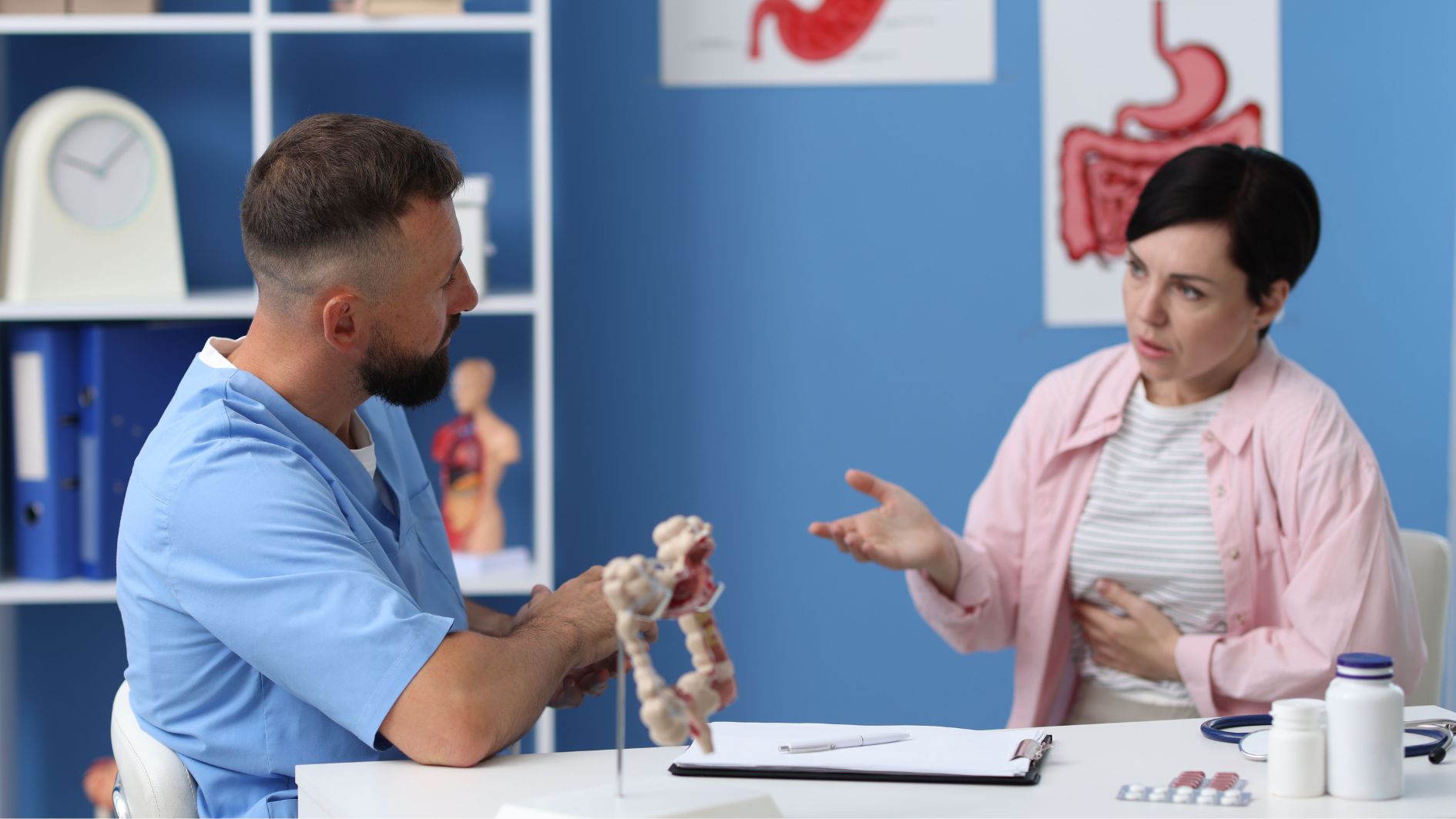 Nếu khó thở sau khi ăn kéo dài hoặc kèm dấu hiệu bất thường, cần sớm đến cơ sở y tế để thăm khám