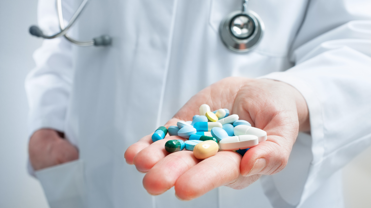 nhan-biet-dau-hieu-con-dau-do-soi-than-ben-trai (3).png