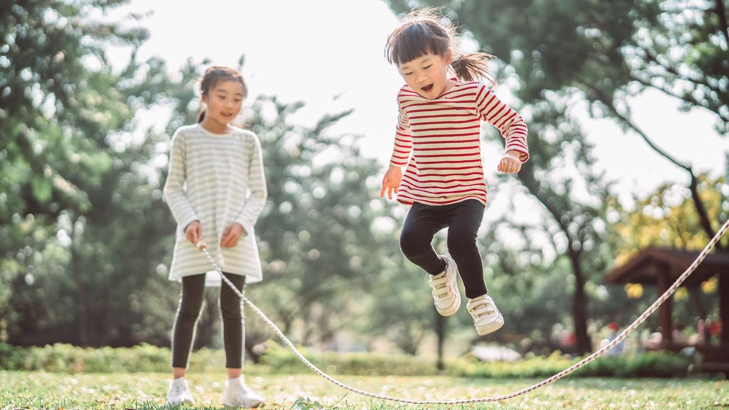 Để việc nhảy dây hỗ trợ tăng chiều cao tối ưu, bạn cần kết hợp kỹ thuật đúng và tần suất hợp lý