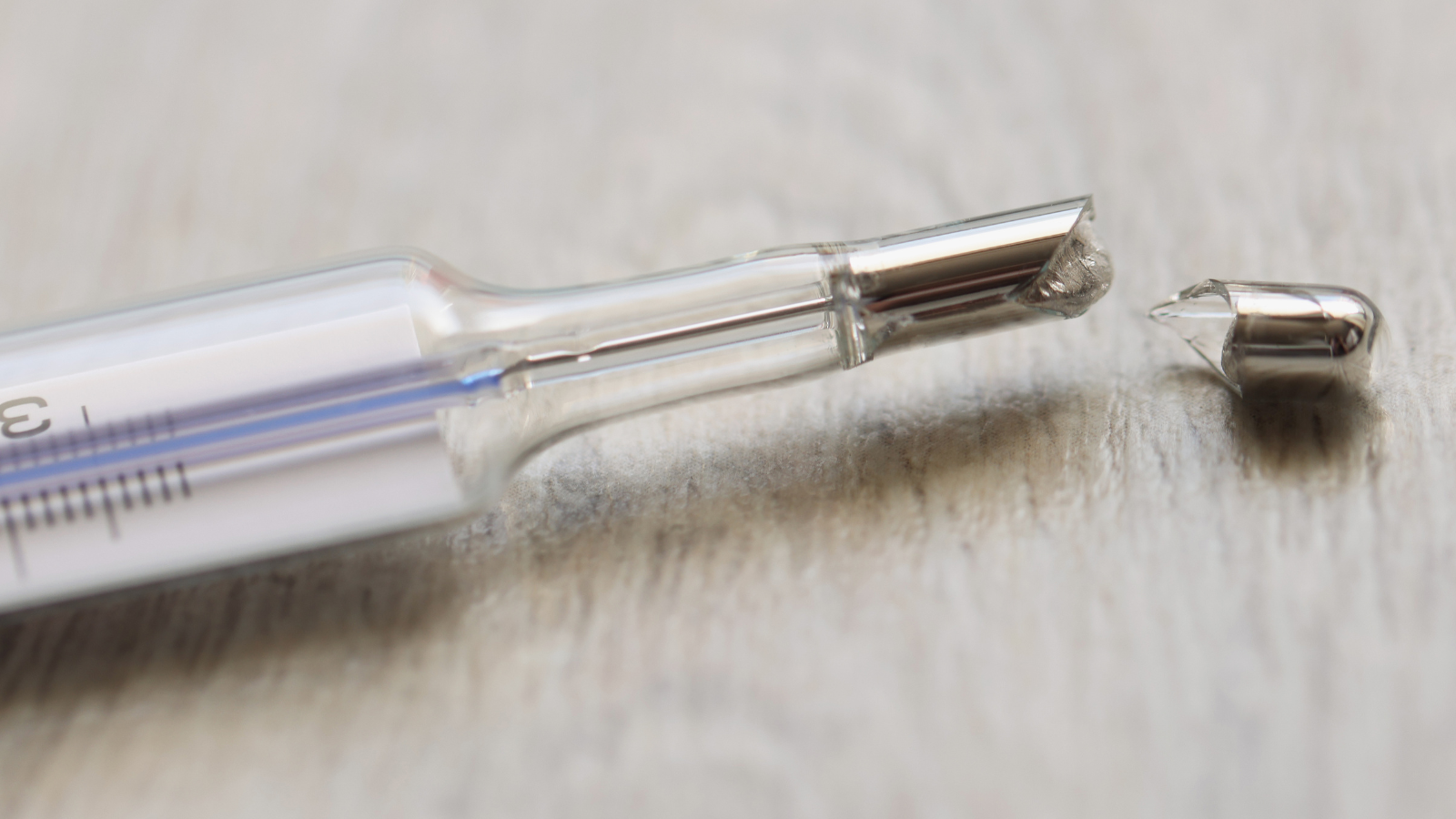 Nhiệt kế thủy ngân vỡ bay hơi bao lâu thì hết?