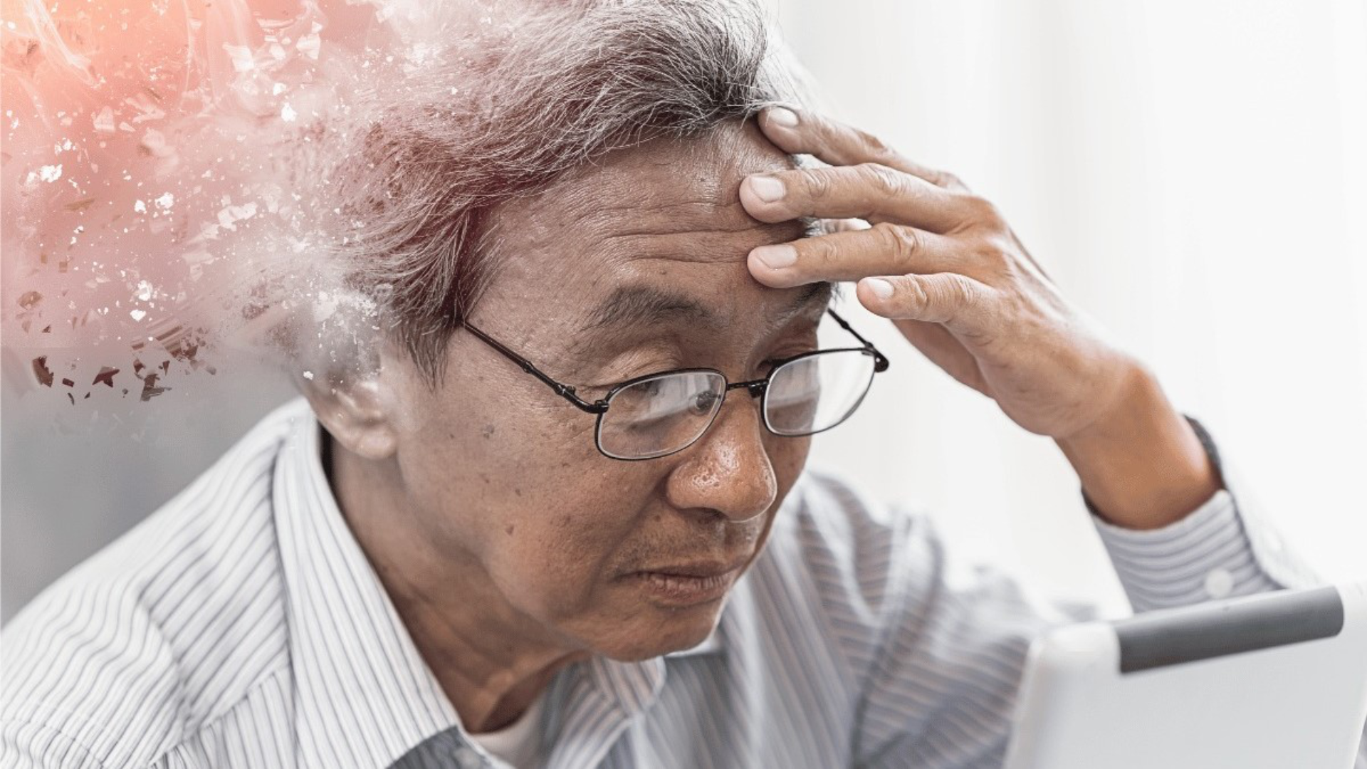 Sau xuất huyết não, người bệnh dễ gặp tình trạng giảm trí nhớ, mất định hướng và rối loạn nhận thức