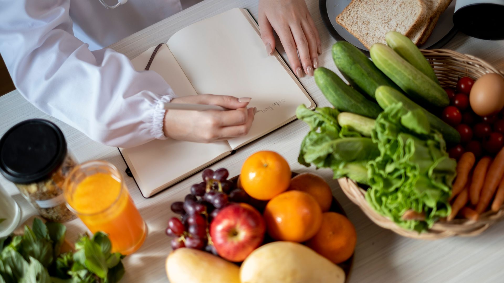 nhung-benh-giao-mua-o-tre-em-thuong-gap-va-cach-phong-ngua 6.jpg