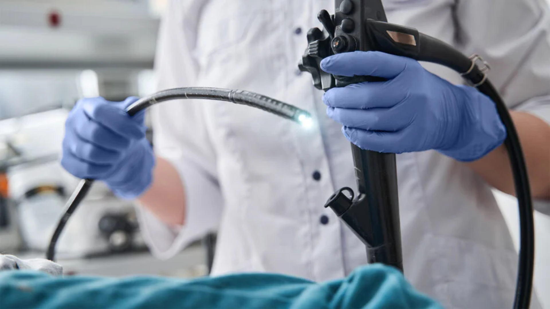 ERCP được xem là cách đẩy sỏi mật ra ngoài phổ biến, mang lại hiệu quả cao và rút ngắn thời gian hồi phục