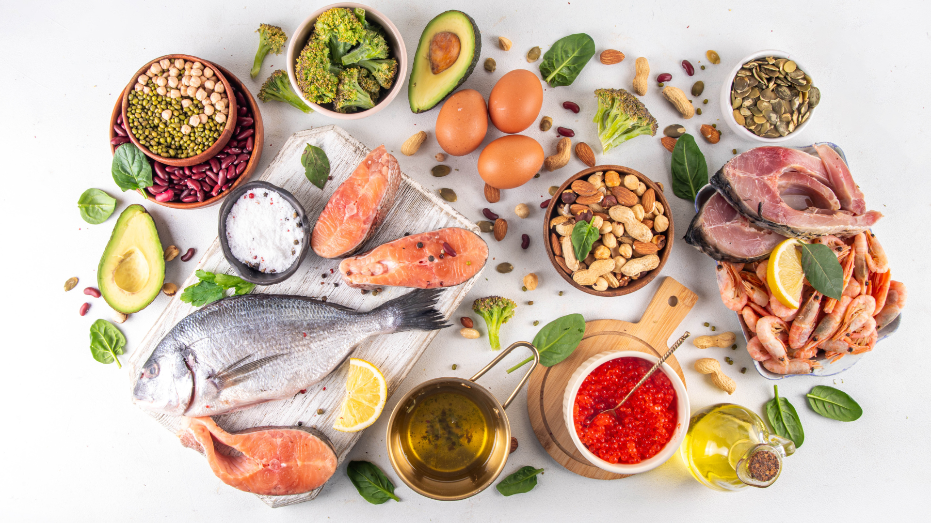 Người bệnh nên kết hợp điều trị và bổ sung các thực phẩm có lợi cho tuyến giáp