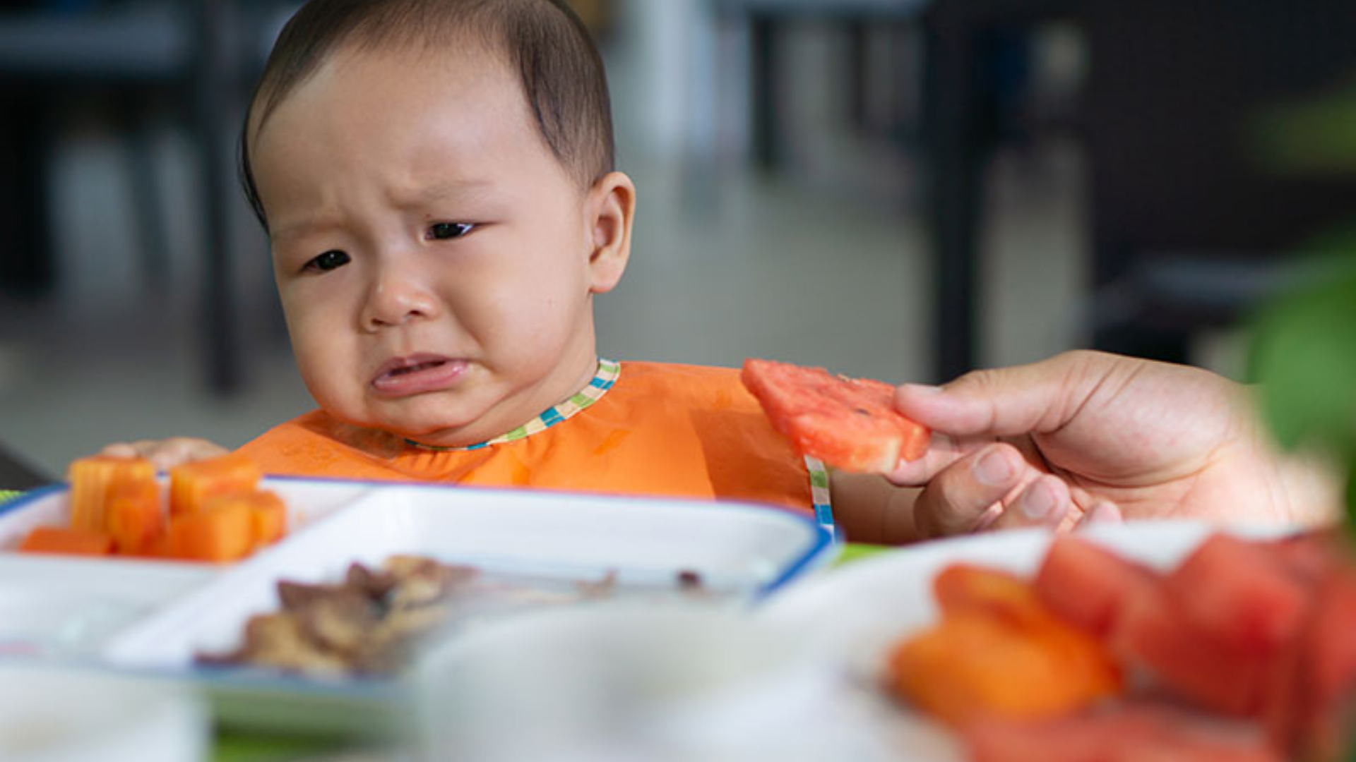 Những dấu hiệu dính thắng lưỡi ở trẻ bố mẹ cần lưu ý 3