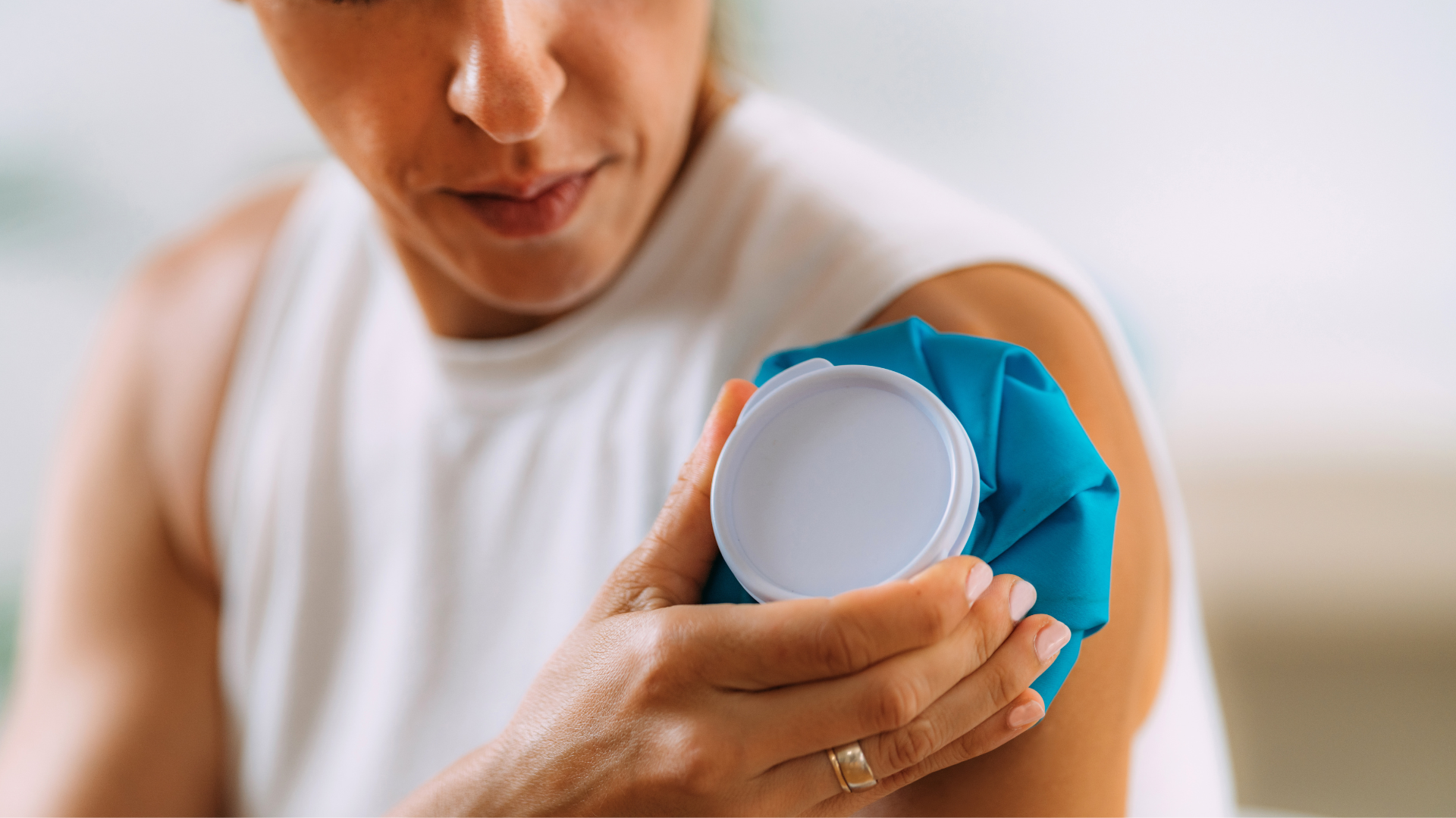 nhung-luu-y-khi-tiem-hpv-de-dam-bao-hieu-qua-vac-xin-ma-ban-can-biet 5.png