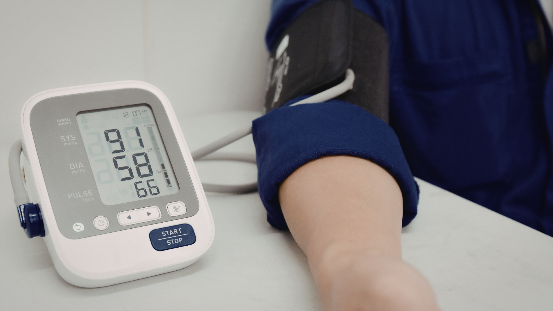 Những người không nên ăn hạt sen cần lưu ý khi sử dụng