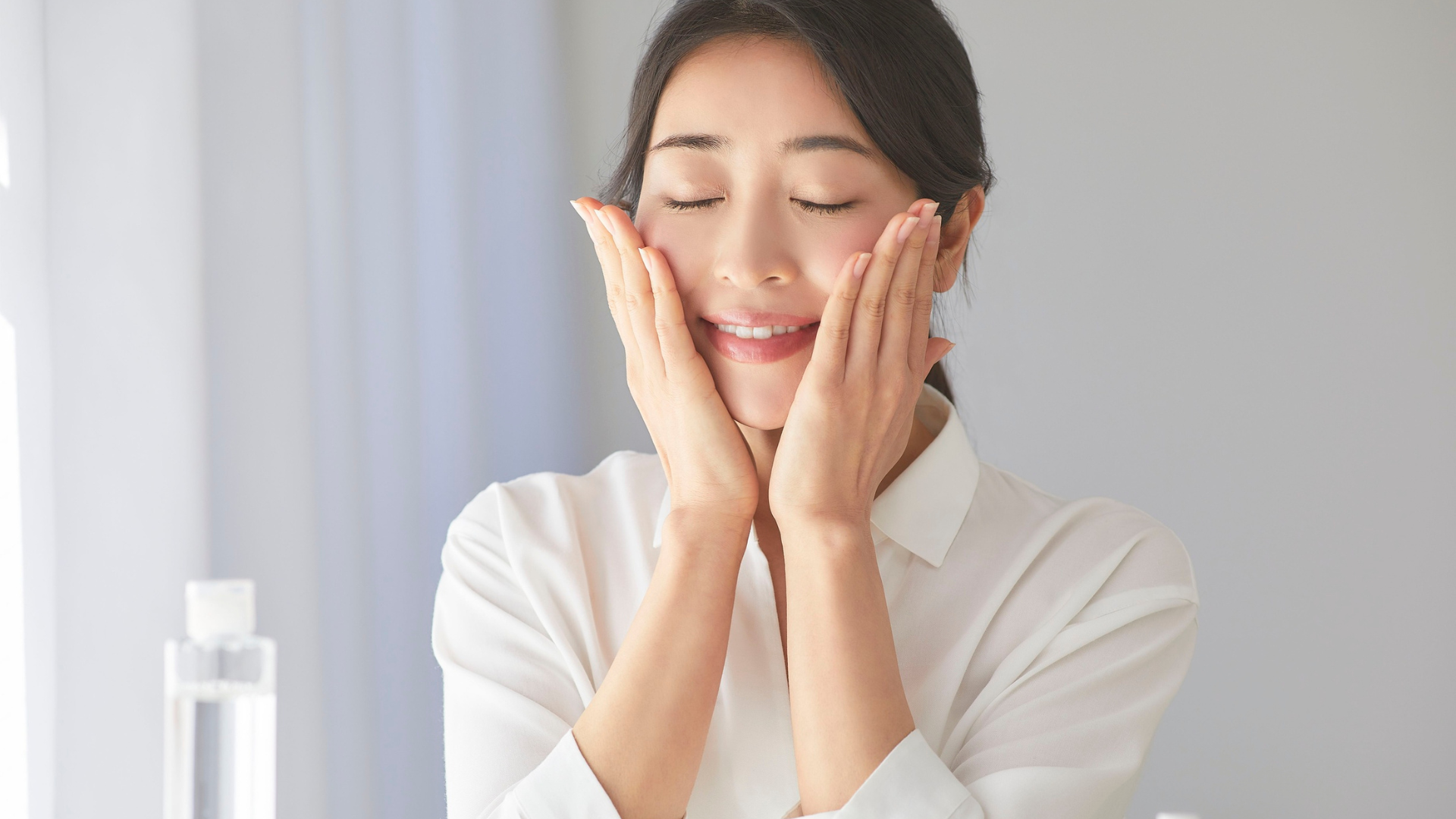 Uống nước enzyme trái cây mỗi ngày hỗ trợ tái tạo tế bào da, nuôi dưỡng làn da khỏe đẹp từ bên trong