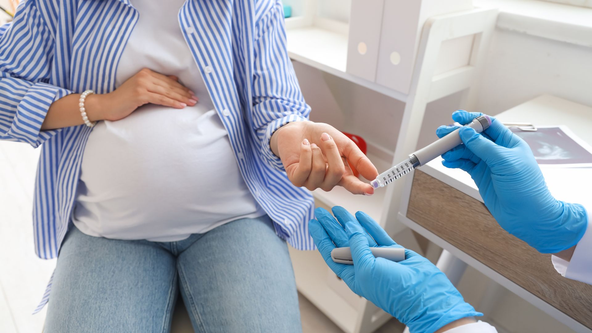 Đái tháo đường thai kỳ là một nguyên nhân gây ra nước ối tăng âm