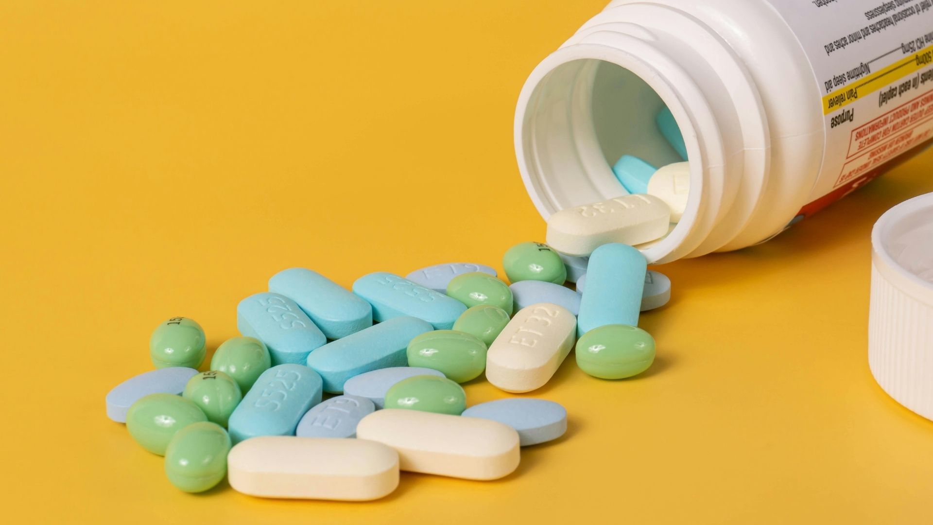 Một số loại thuốc khiến da nhạy cảm với ánh sáng