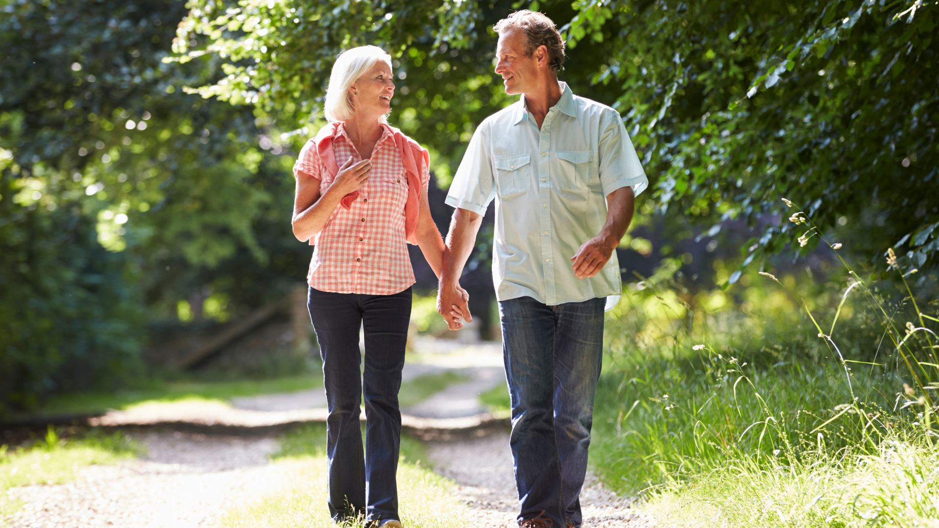 Giữ lửa yêu thương bằng lối sống lành mạnh và cảm xúc tích cực