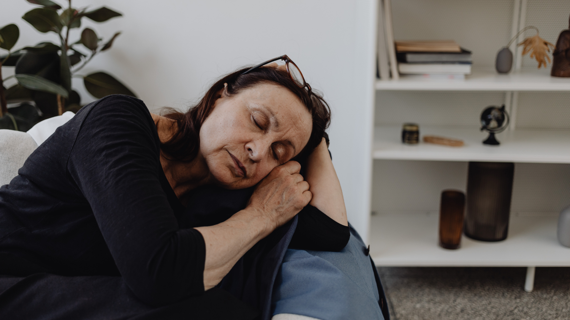 Nhận biết sớm dấu hiệu giảm ham muốn ở phụ nữ tuổi trung niên