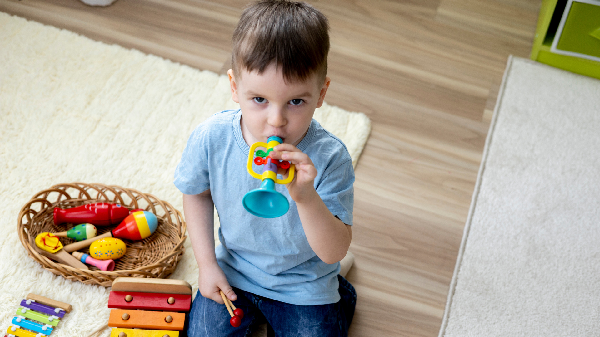 Phương pháp Montessori cho trẻ 0 - 6 tuổi là gì?