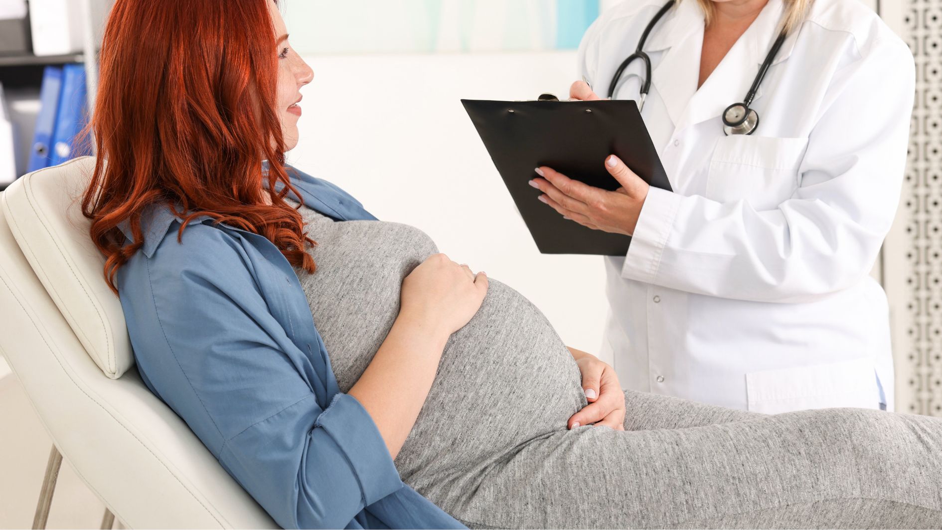 Sinh thiết gai nhau được chỉ định ở một số thai phụ có nguy cơ cao