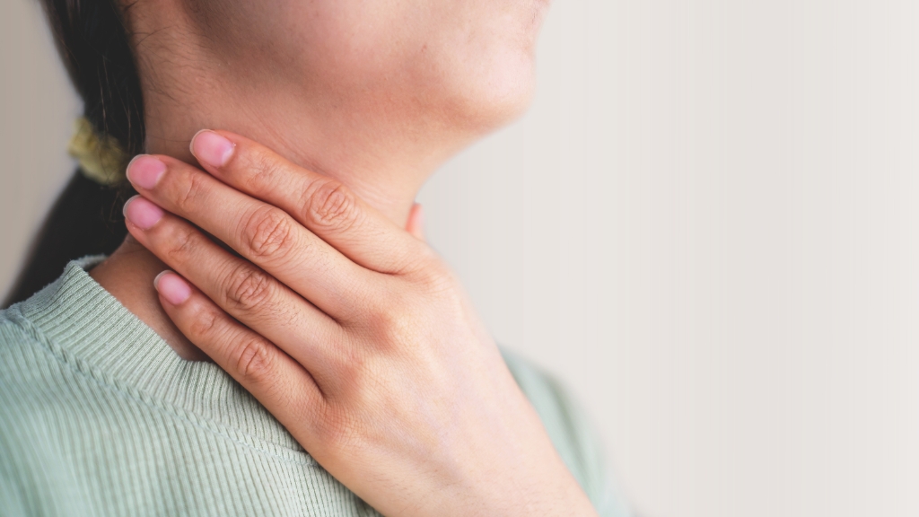 Quả la hán giúp làm dịu cổ họng, giảm ho và hỗ trợ long đờm