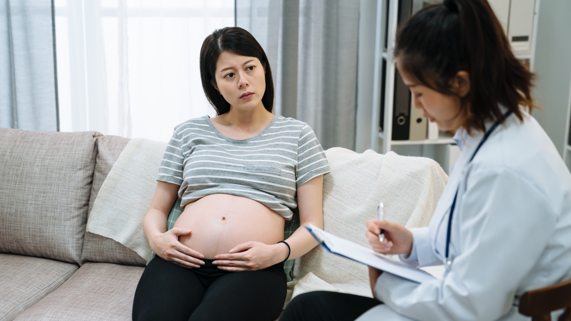 Quá trình phát triển của thai nhi theo từng giai đoạn và những điều mẹ cần biết 4