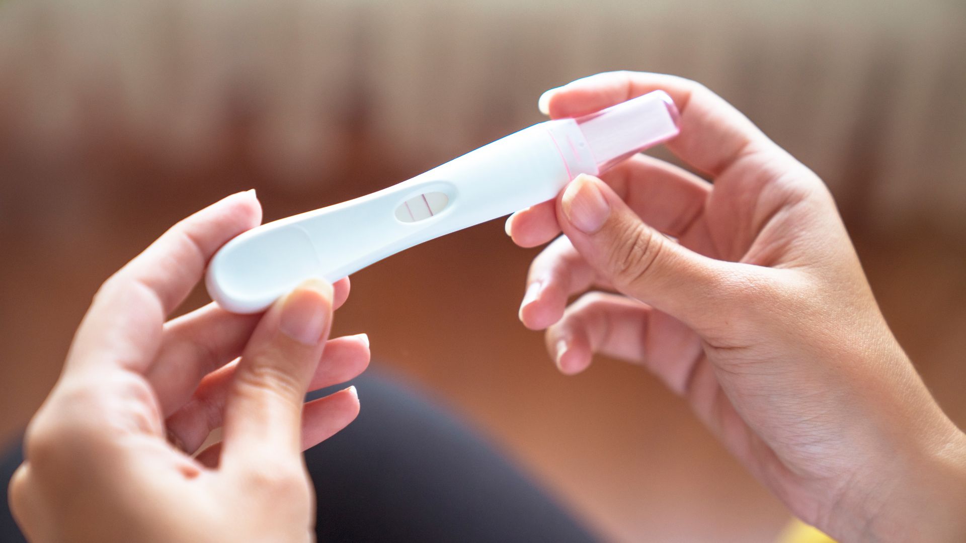 Quan hệ khi có kinh nguyệt có thai được không? Lưu ý bạn cần biết 3