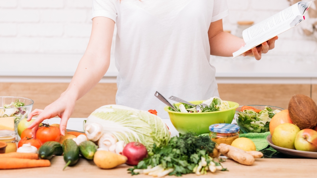 Kết hợp lối sống lành mạnh, dinh dưỡng và kiểm soát bệnh lý sẽ nâng cao sức khỏe sinh sản