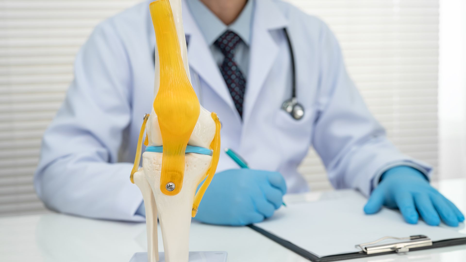 Rách dây chằng có tự lành được không?