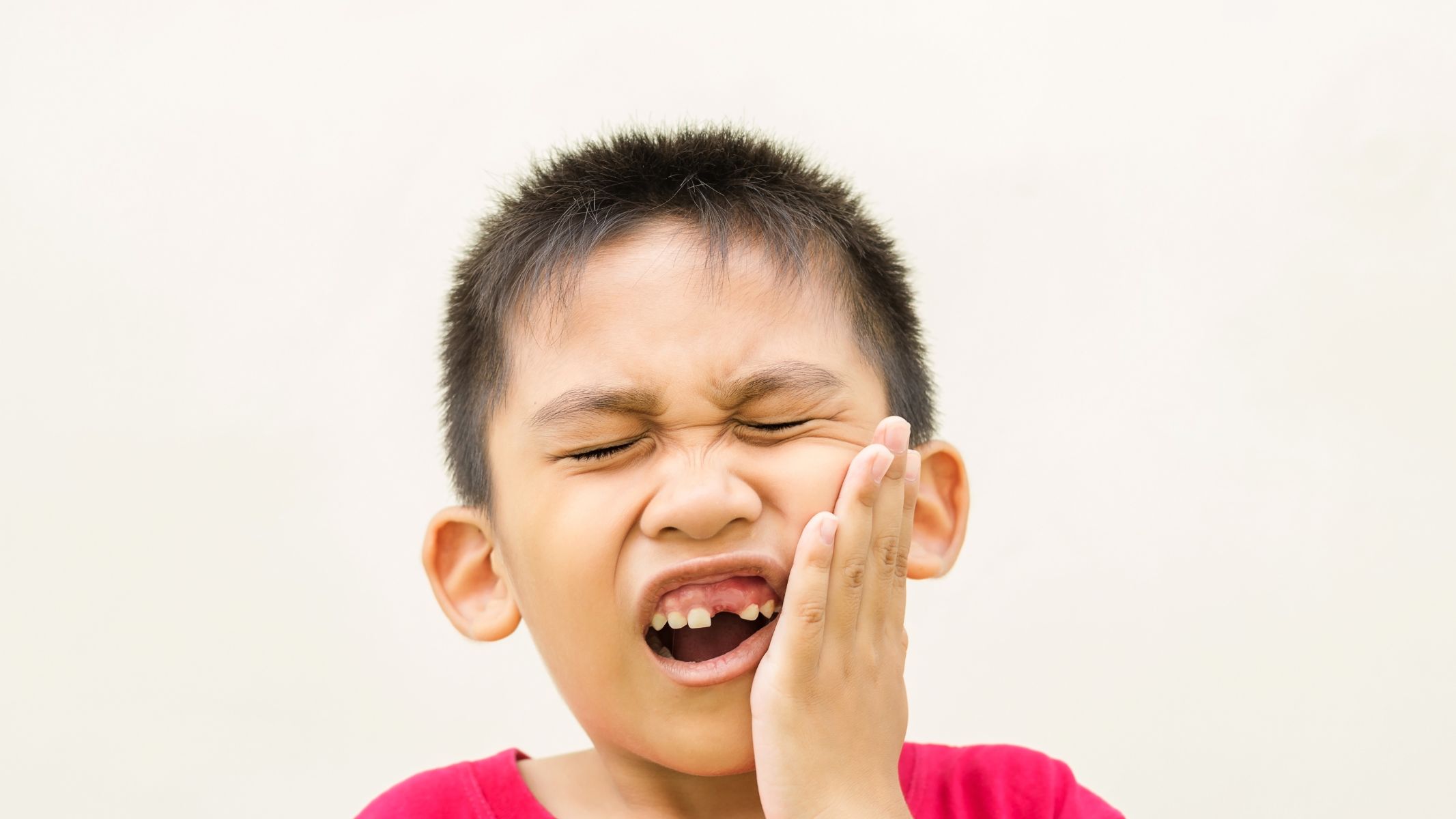 Răng mọc lẫy ở trẻ là gì? Dấu hiệu và cách xử lý 4