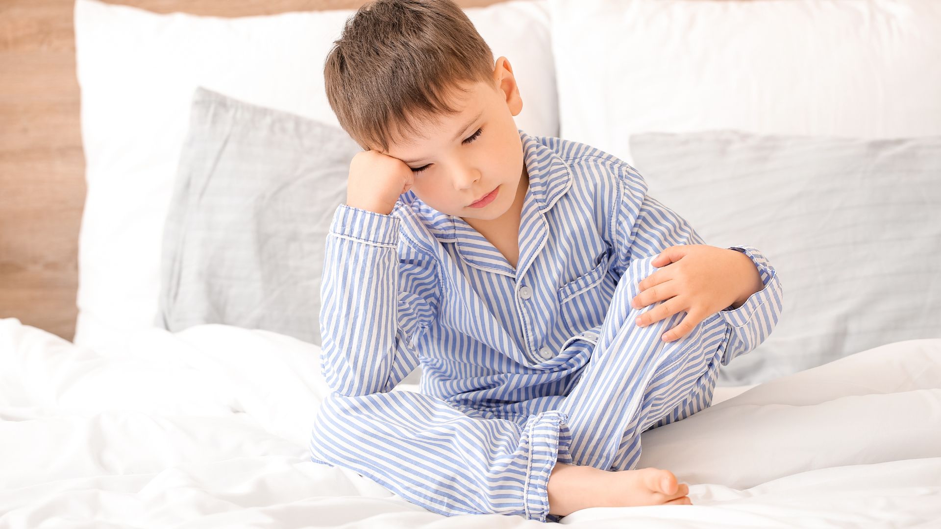 Rối loạn giấc ngủ ở trẻ em là tình trạng trẻ ngủ không sâu giấc và dễ bị thức giấc