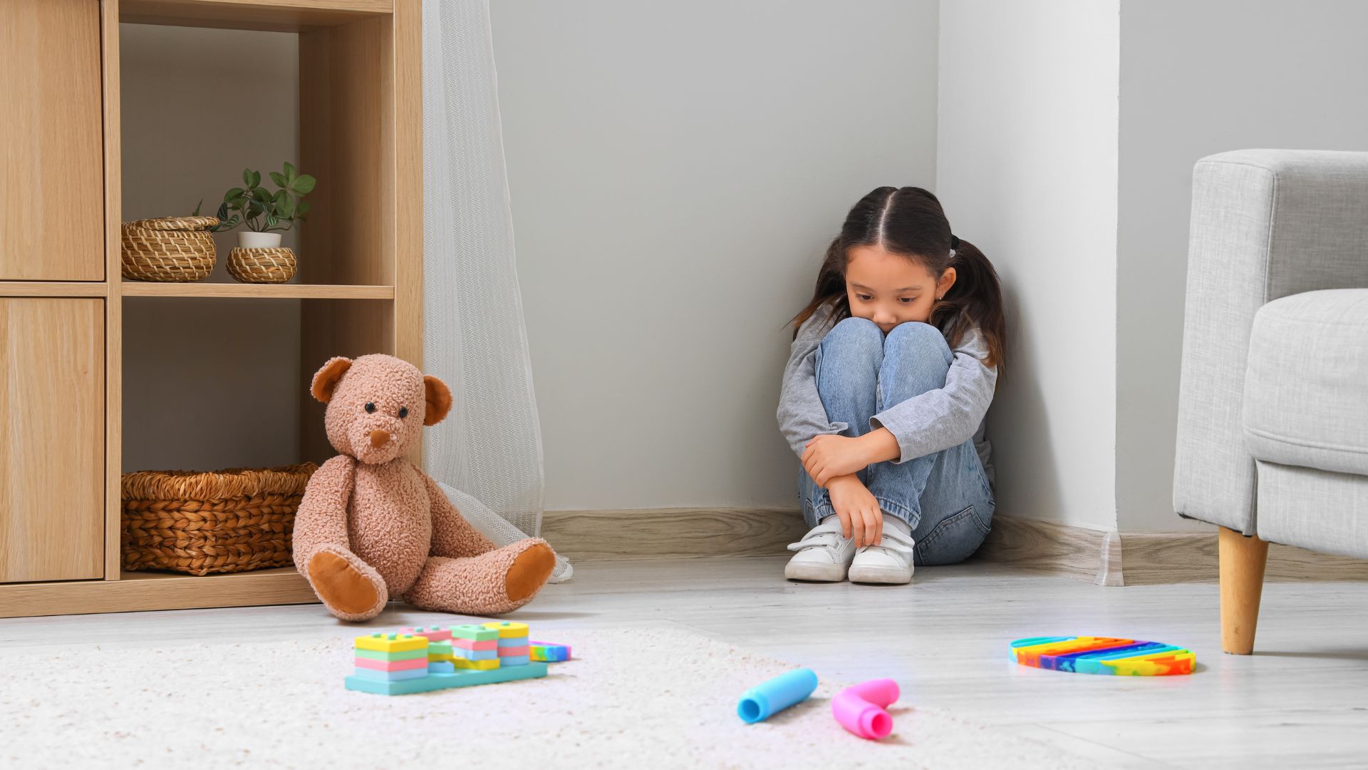 Rối loạn giấc ngủ ở trẻ tự kỷ là tình trạng trẻ gặp khó khăn trong việc duy trì giấc ngủ