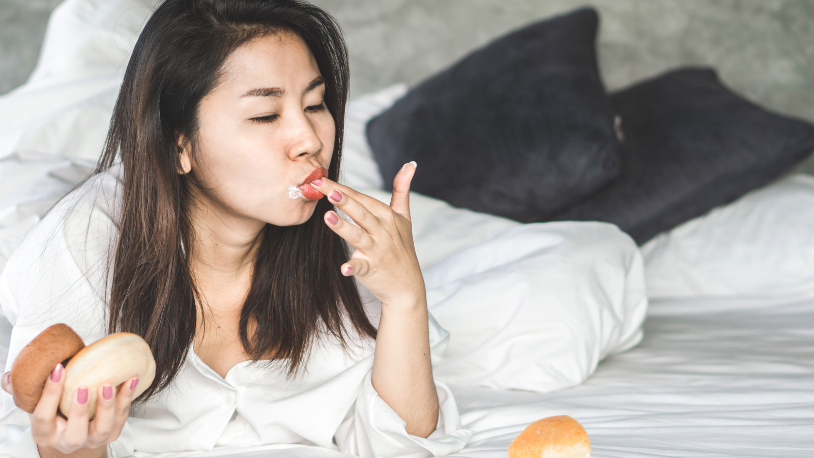 Ăn khẩu phần lớn có thể làm tăng áp lực trong lồng ngực