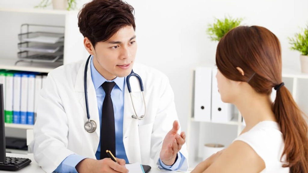 Người bệnh rối loạn tiền đình nên đi khám chuyên khoa càng sớm càng tốt