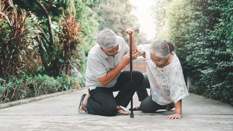 Đột quỵ được xem là biến chứng nguy hiểm của rối loạn tiền đình ở người già