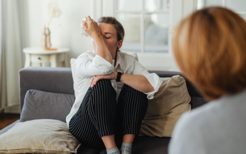 Rong kinh có nguy hiểm không? Mất máu kéo dài ảnh hưởng nghiêm trọng tới sức khỏe tổng thể