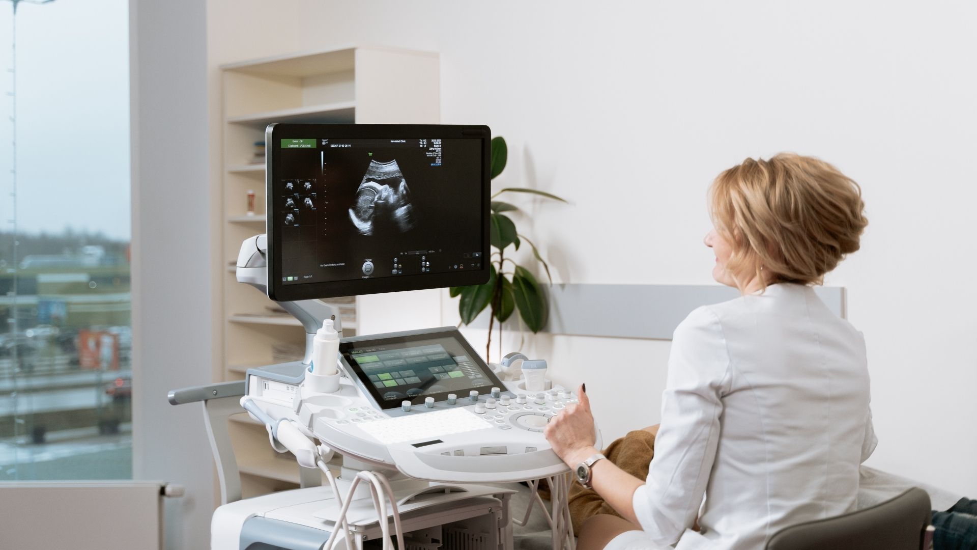 Khám phụ khoa định kỳ ngăn ngừa nhiều bệnh lý nguy hiểm