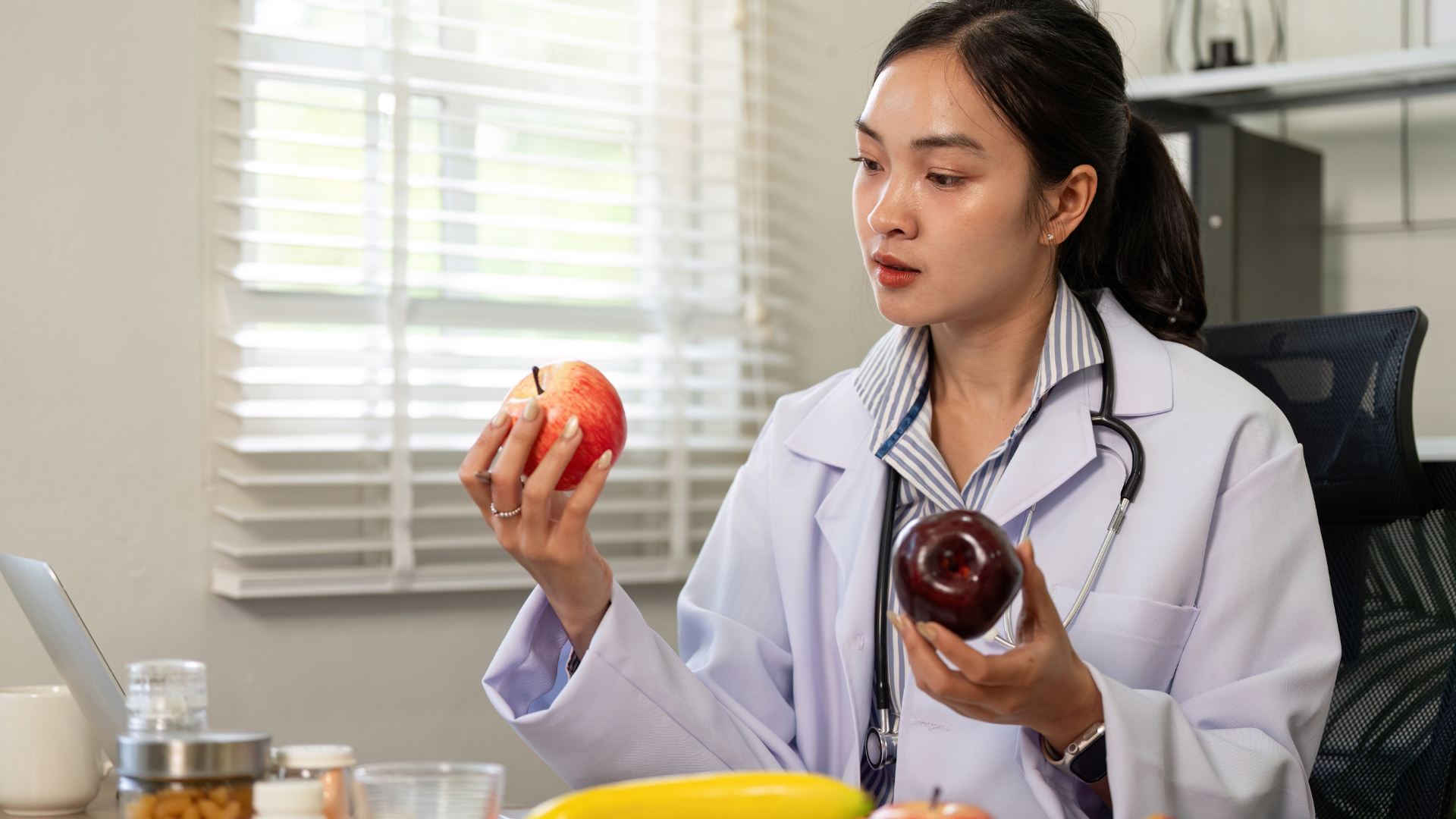 Dinh dưỡng cân bằng là yếu tố quan trọng giúp hỗ trợ nuôi dưỡng phôi những ngày đầu