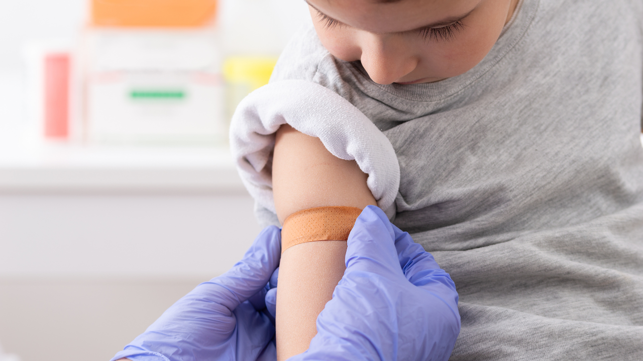 sau-khi-tiem-vac-xin-viem-nao-nhat-ban-co-sot-khong (3).png