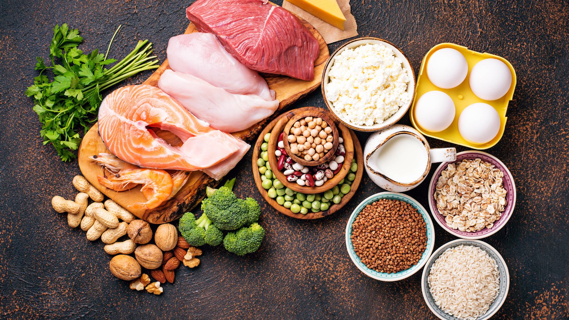 Người bệnh nên kết hợp ăn khoai lang với rau xanh và thực phẩm giàu protein