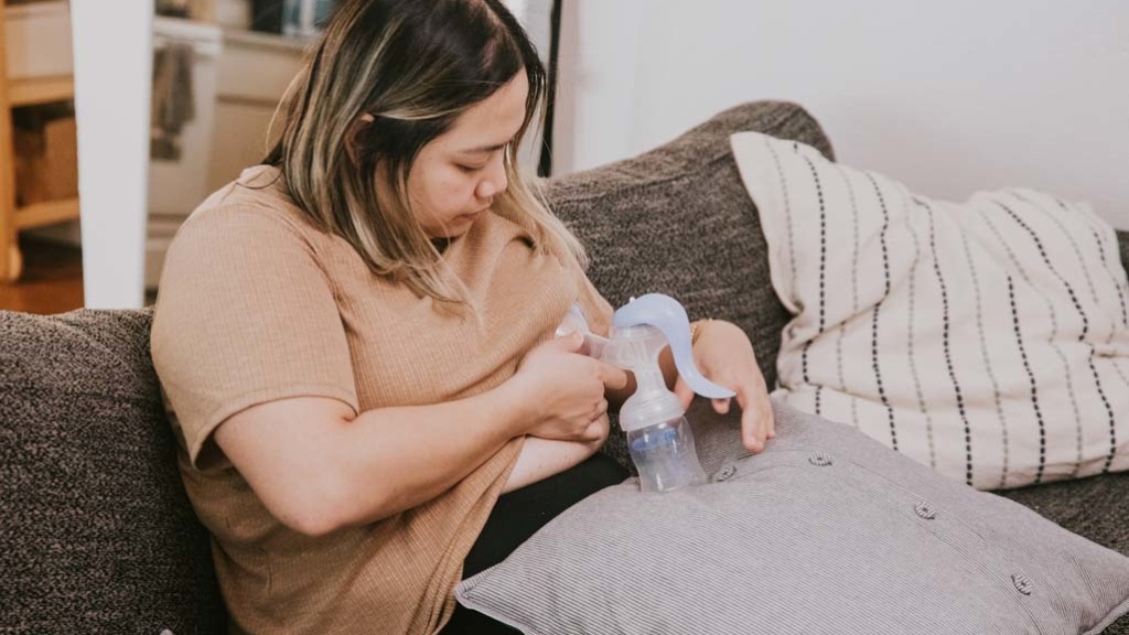 sau-sinh-1-thang-uong-tra-sua-duoc-khong 4.jpg