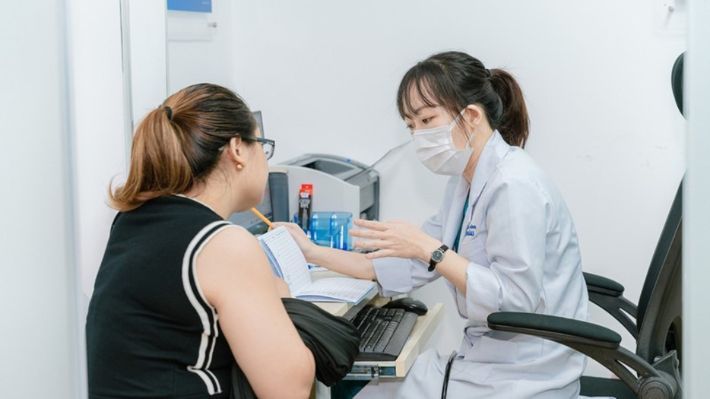 sau-tiem-vac-xin-1-thang-co-thai-thi-anh-huong-gi-khong 6.png