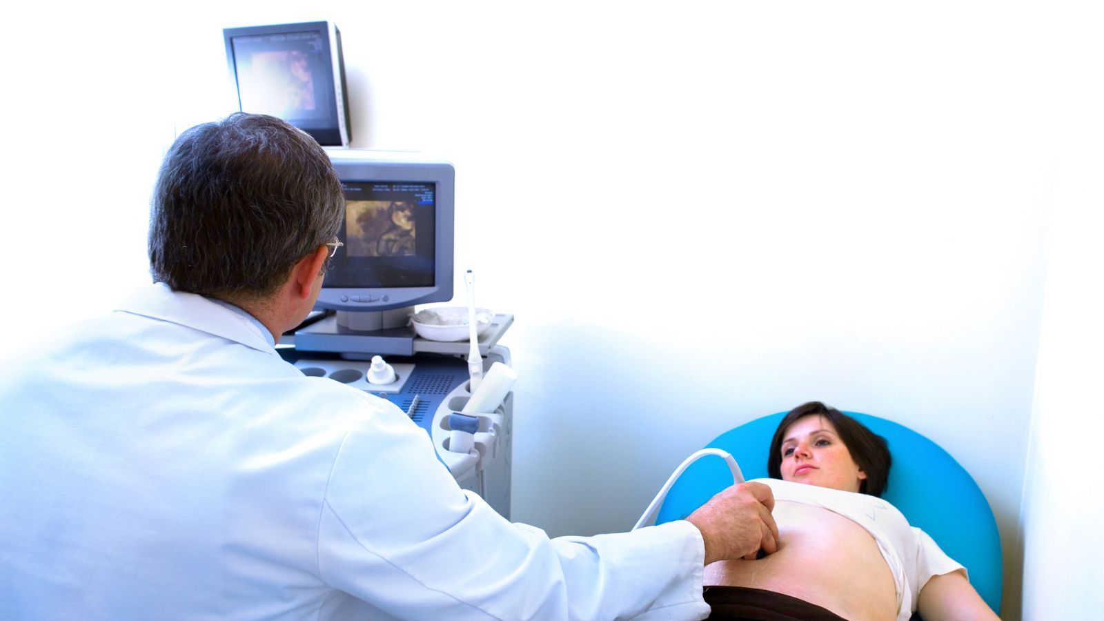 Hãy lựa chọn cơ sở y tế hoặc phòng khám có trang thiết bị hiện đại và đội ngũ bác sĩ giàu kinh nghiệm