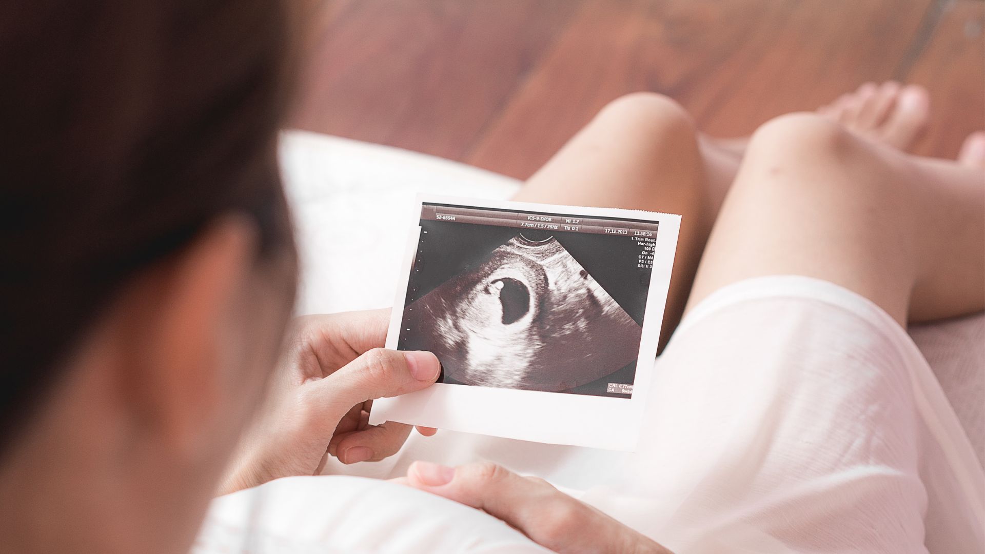 Siêu âm buồng trứng an toàn và không ảnh hưởng đến chức năng sinh sản