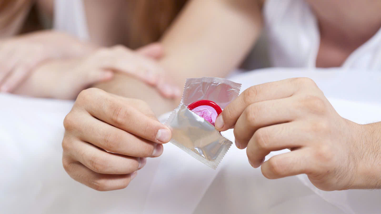 Sinh mổ 1 tháng quan hệ có sao không? Ảnh hưởng của việc quan hệ khi mới sinh 4
