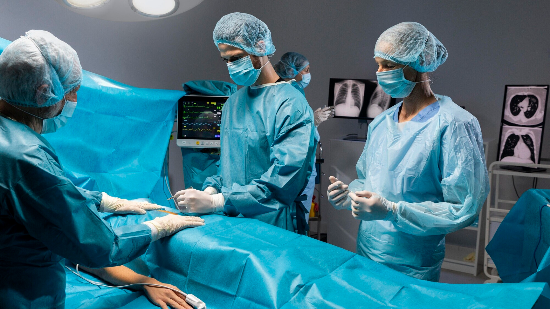Sinh thiết lạnh được thực hiện ngay trong phòng phẫu thuật, cung cấp kết quả sơ bộ chỉ trong vòng vài phút