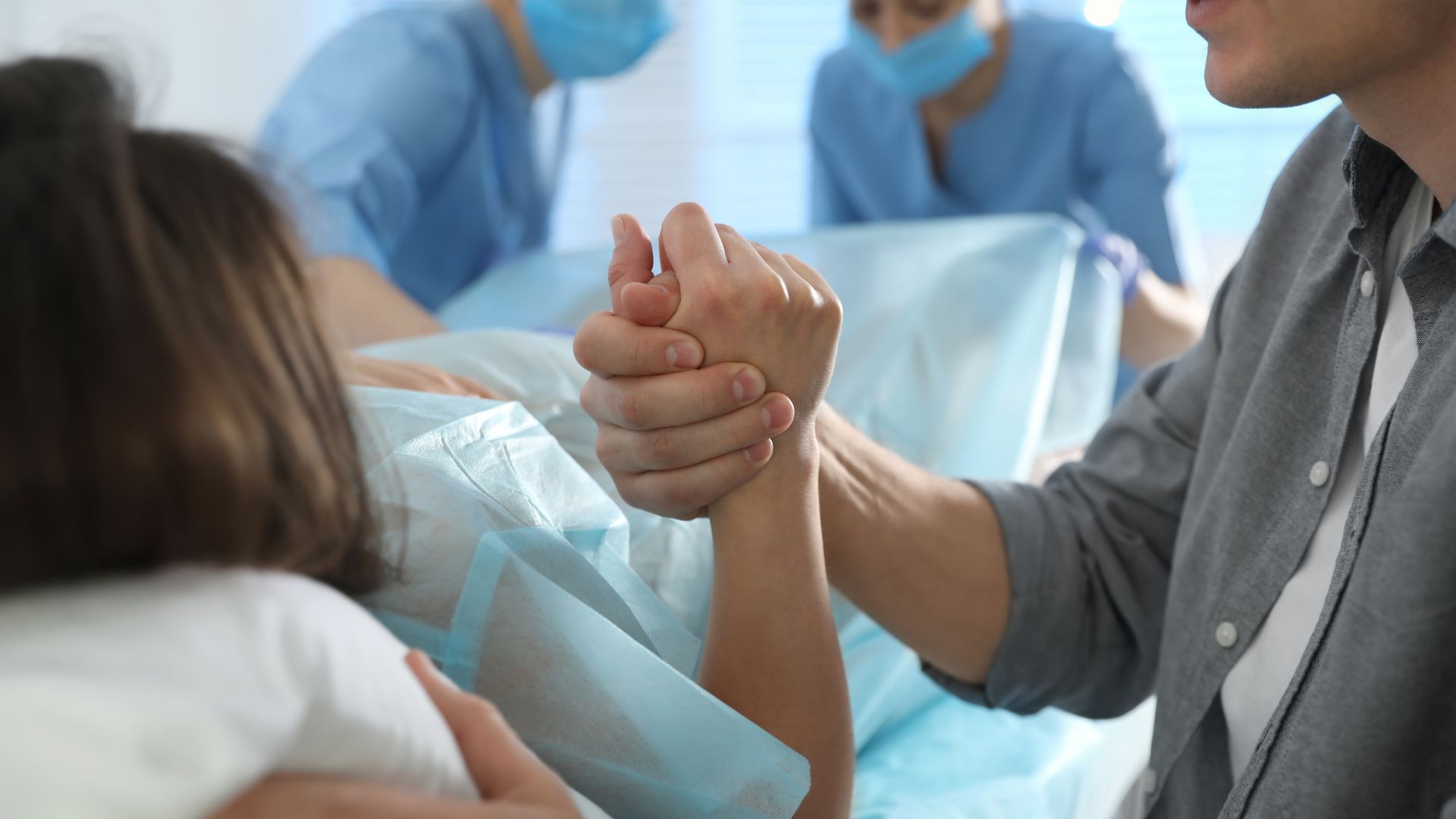 Sinh thường là quá trình thai nhi được sinh ra qua đường âm đạo