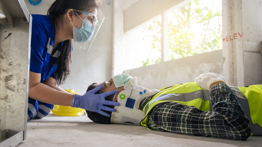 Sơ cứu gãy xương: Cách xử trí đúng chuẩn để tránh biến chứng nguy hiểm 4