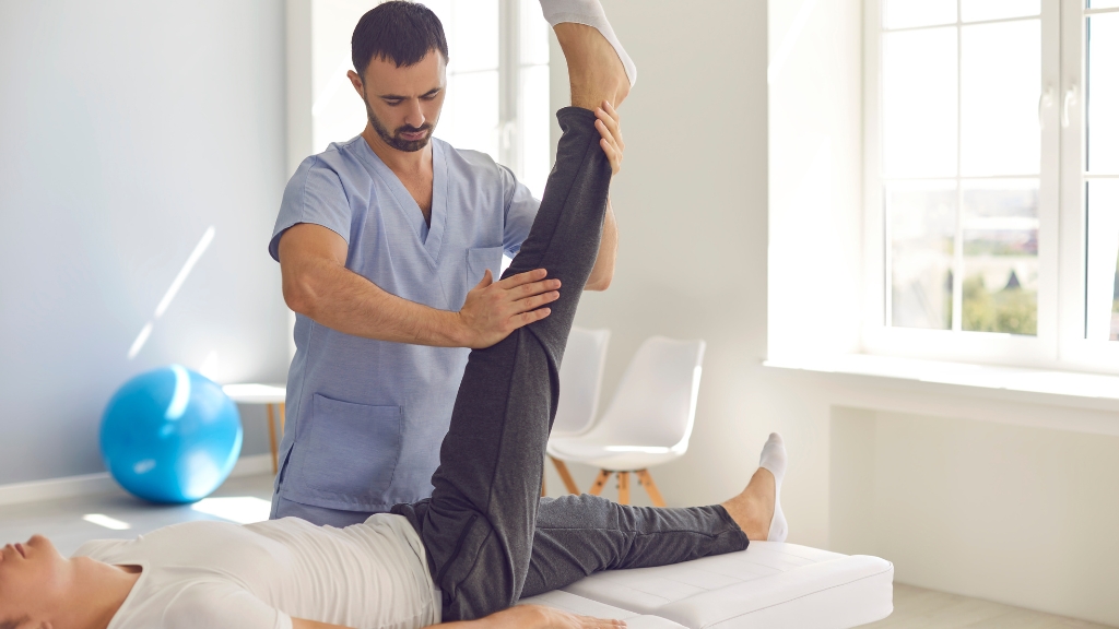 Sơ cứu gãy xương: Cách xử trí đúng chuẩn để tránh biến chứng nguy hiểm 5